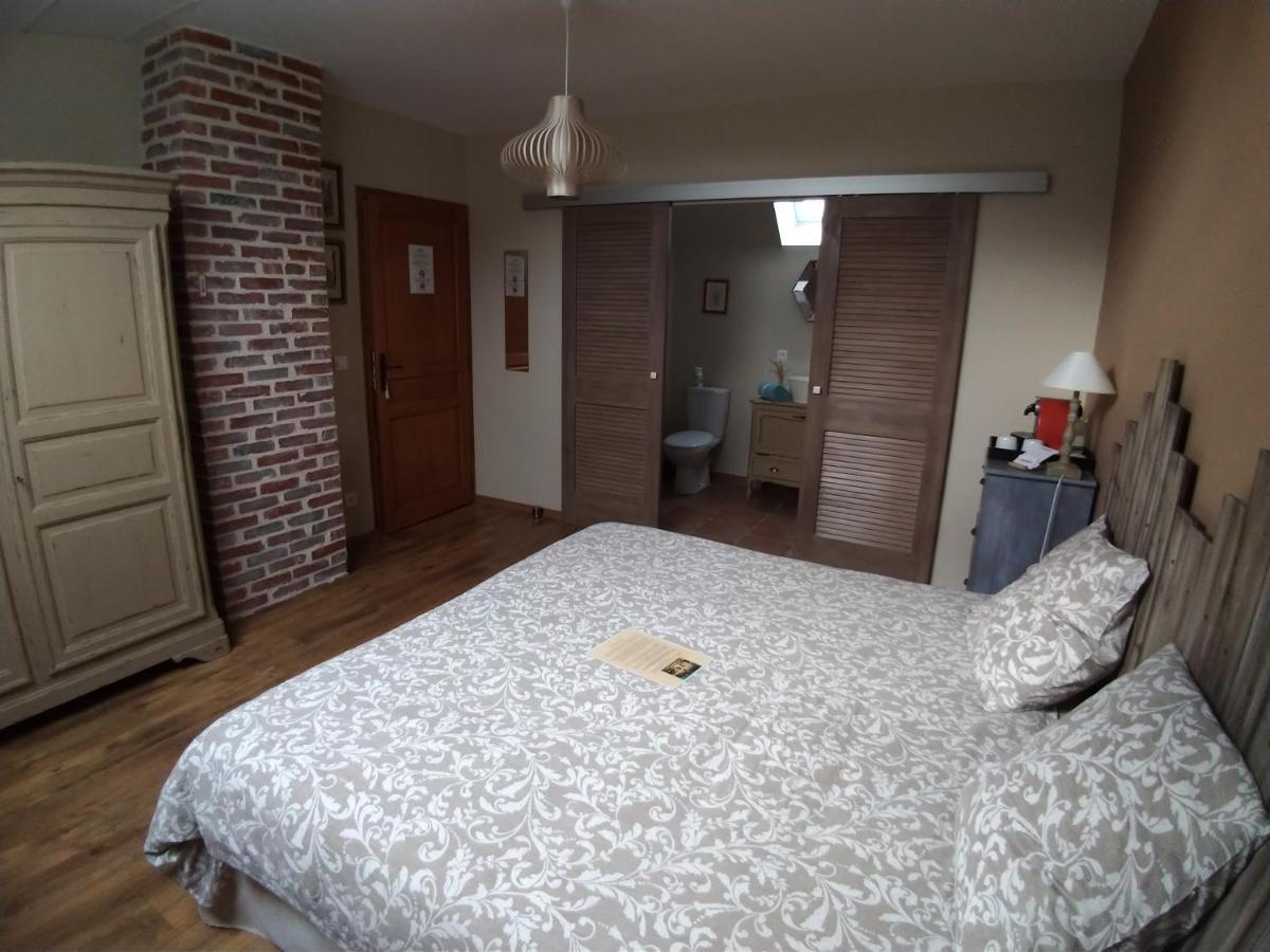Les Trois Provinces Bed & Breakfast Couffy ภายนอก รูปภาพ